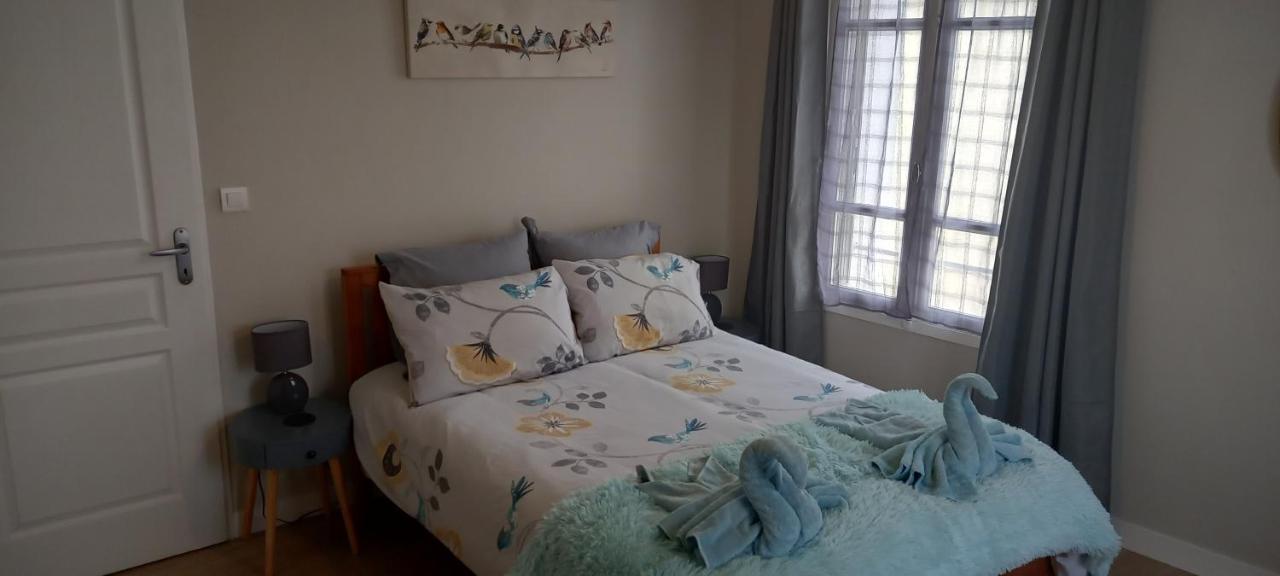Spacious 3-Bed House In Chateau Garnier Exterior foto